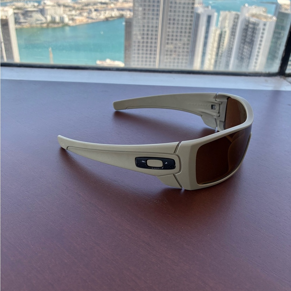 Oakley Glasses - Picture 3 of 15
